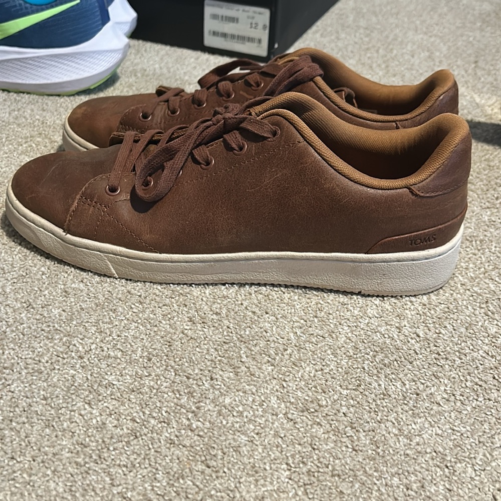 Toms Men's Brown Sneakers